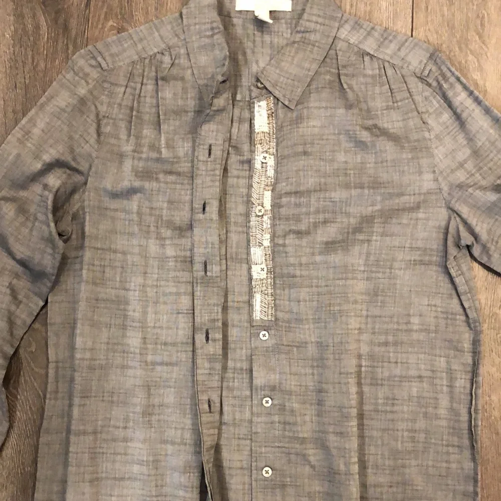 Banana Republic Heritage Grey Sequin Button Down, size M